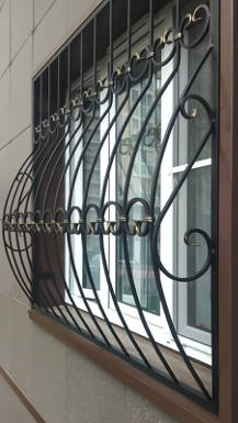 Решетка с изгибом Решетка с изгибом